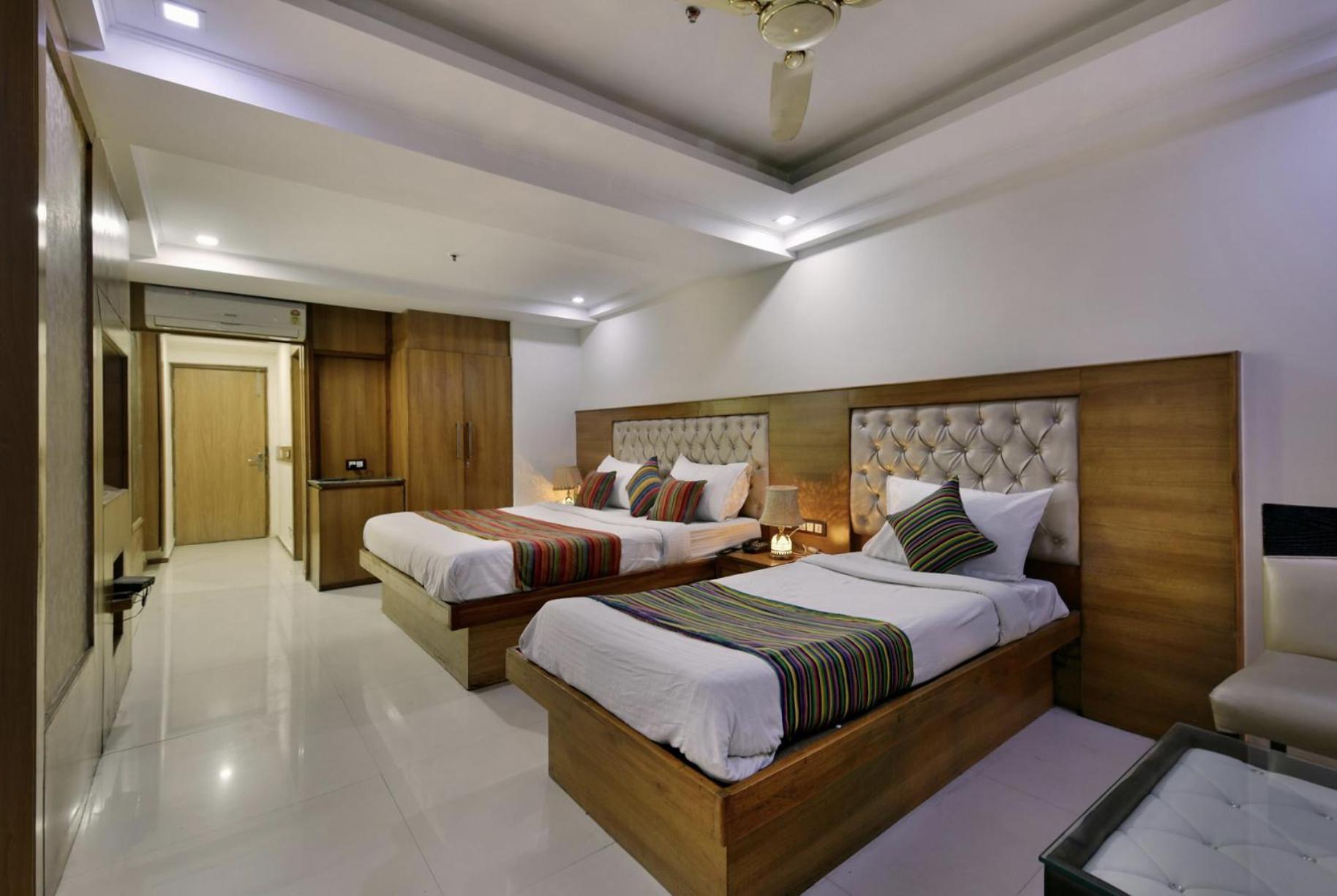Hotel Lotus Paradise - Banquet & Dining - Near Murthal Sukhdev Rāi Zewnętrze zdjęcie
